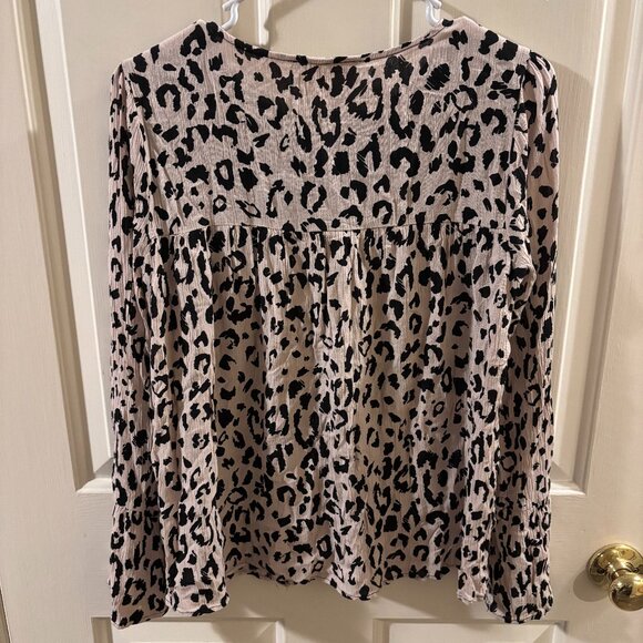 Savanna Jane Black Floral Embroidered Leopard Print Bell Sleeve Blouse ~ Small - Picture 3 of 6